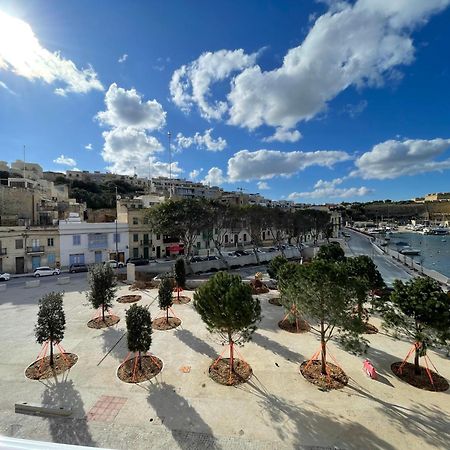 Droplet Apartment Kalkara Exterior photo