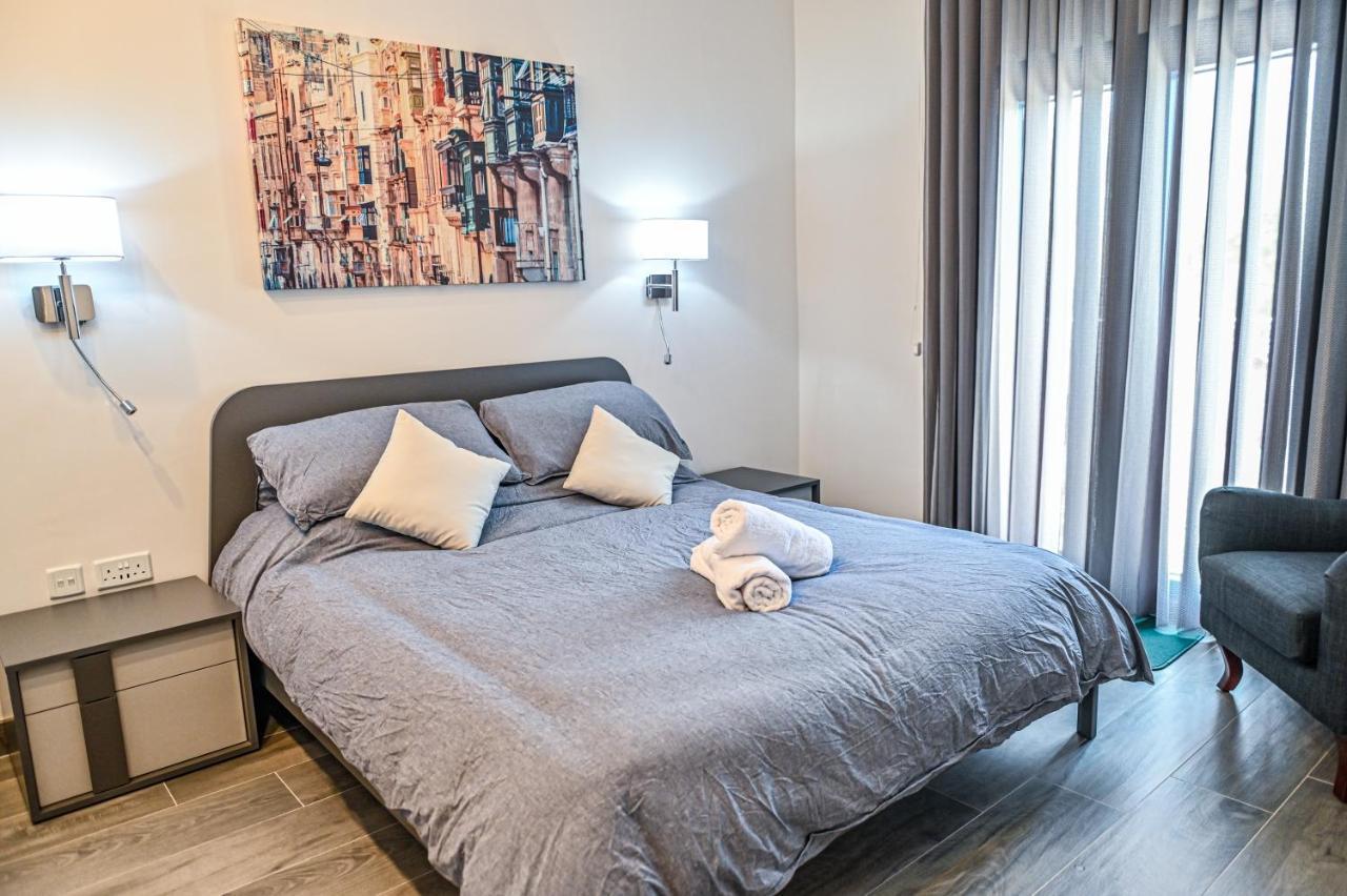 Droplet Apartment Kalkara Exterior photo