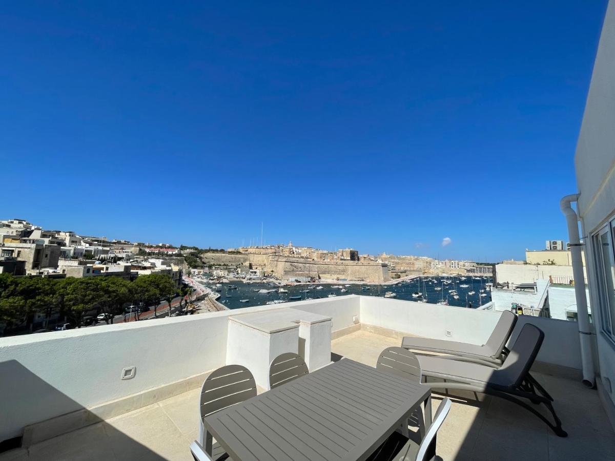 Droplet Apartment Kalkara Exterior photo